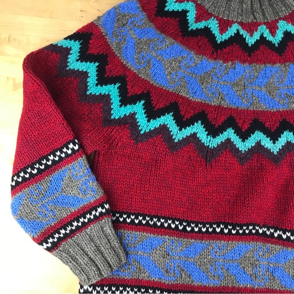 SOLD:  BANANA REPUBLIC Safari & Travel 100% Wool Chunky Geo Print Sweater Sz S - Picture 4 of 16